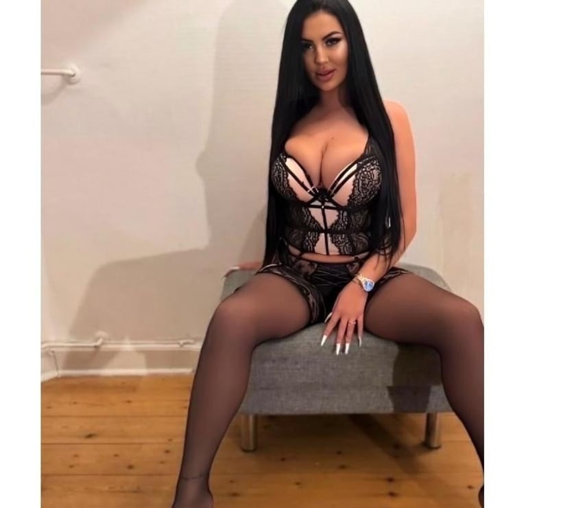 Escorts Lancashire Chorley - Photos for 🥂PARTY GIRL❤️INDEPENDENT ❤️only outcall