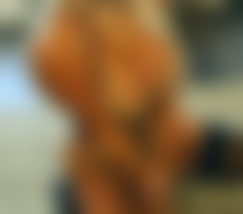 Escorts East London Havering - Photos for PARTU GIGI BLONDE MILF IN ROMFORD STATION ❤