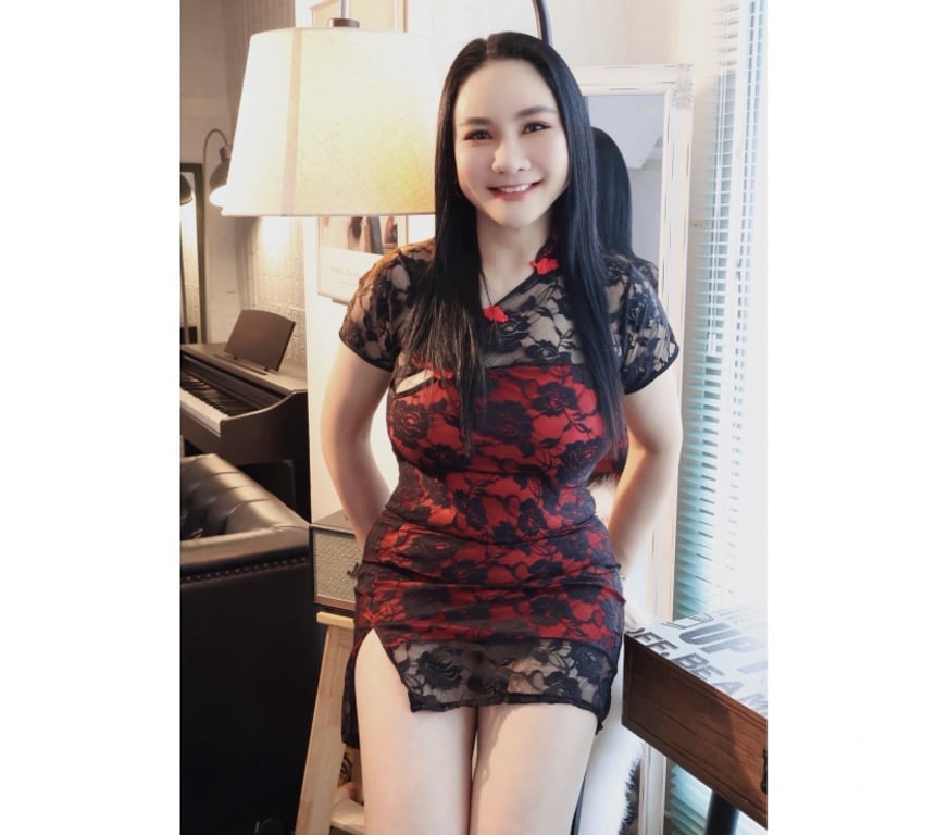 Escorts Merseyside Saint Helens - Photos for Sweet Candy Thai in St helens