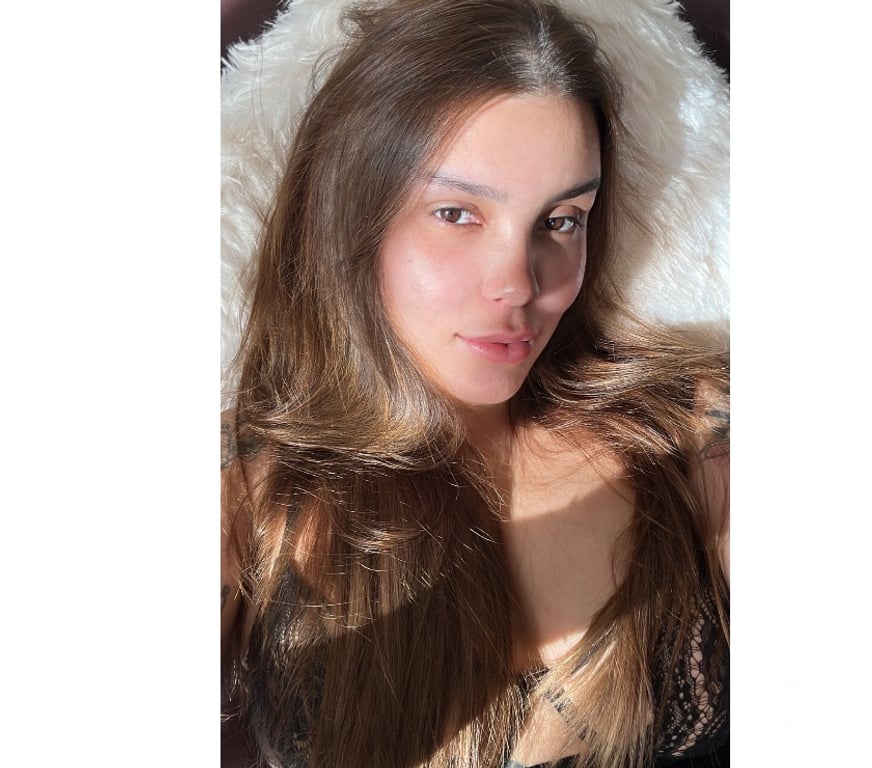 Escorts Merseyside Liverpool - Photos for Bella 100% real I do video call