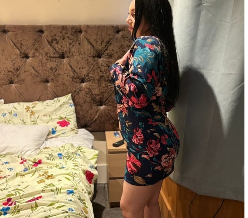 Escorts Barking and Dagenham Barking - Barking and Dagenham - Photos for Hi I am a massage escort for more details call me Kisses