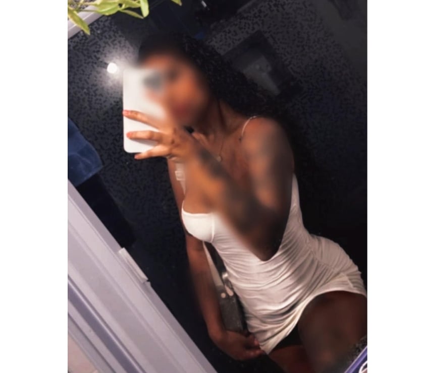 Brazilian Girl 🫦🔥📞Let's party bby🥂🍭🔥