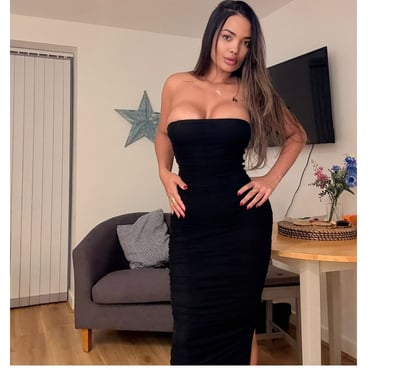 Escorts and Massages Worthing Town Centre Worthing - Photos for BEAUTIFUL PARTY GIRL SOPHIE IN THE CITY🇧🇷💓🔥
