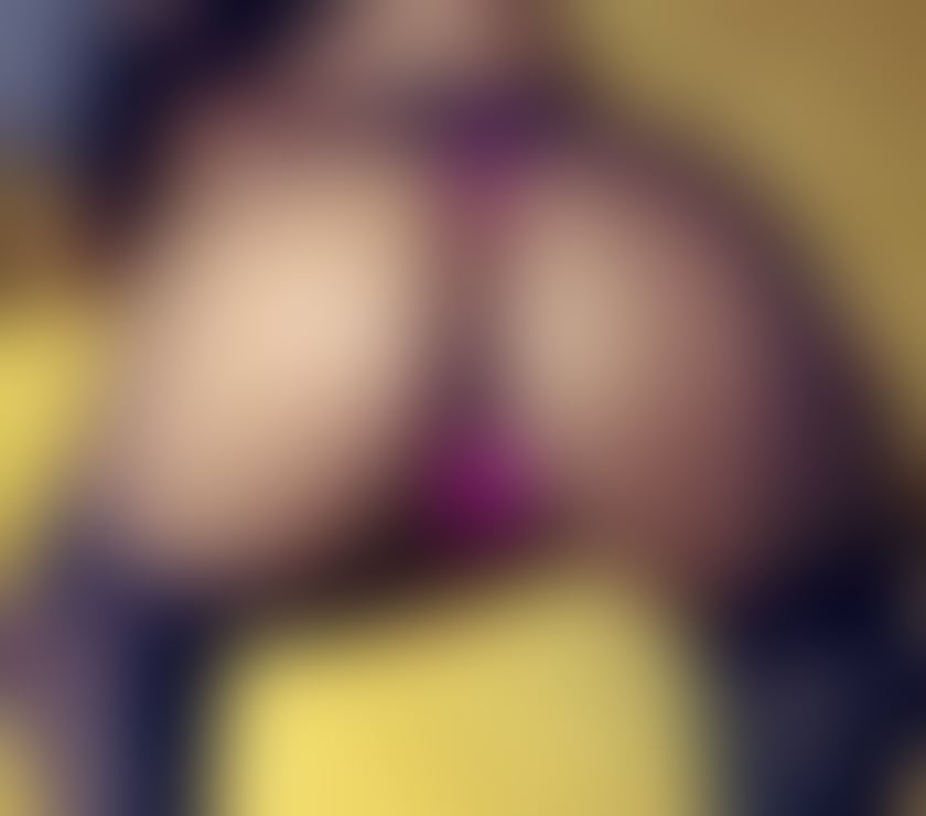 Escorts Greater Manchester Salford - Photos for AUTHENTIC APANI KURI, AALIYAH AKTAR🇵🇰💕