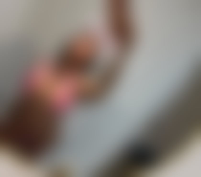  Escorts & Erotic Massage York City Centre York - Photos for Laura Latina 🎉🇧🇷 SEXY AND💦WET 🍆OWO GFE 🔞