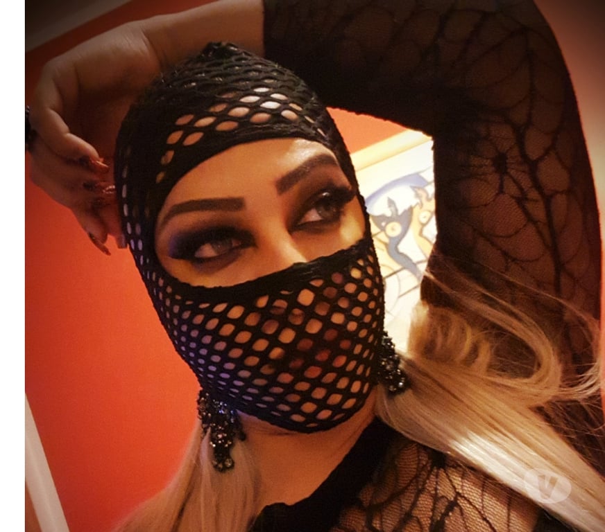 Trans Escorts Buckinghamshire Milton Keynes - Photos for LAURA SHEMAL SEXY, HOT and DOMINATRIX