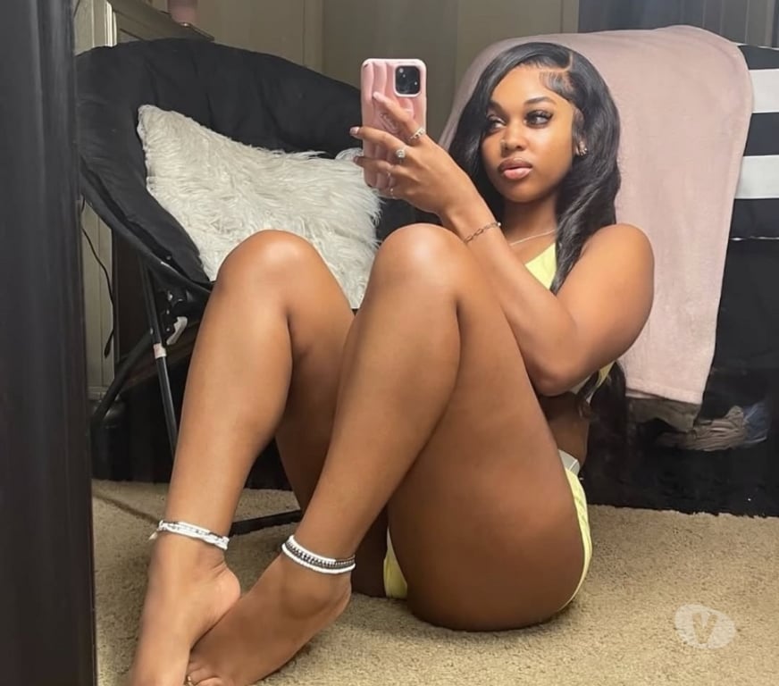 Escorts South East London Plumstead - South East London - Photos for ~~ -Chica CALIENTE Y SEXY 🫦