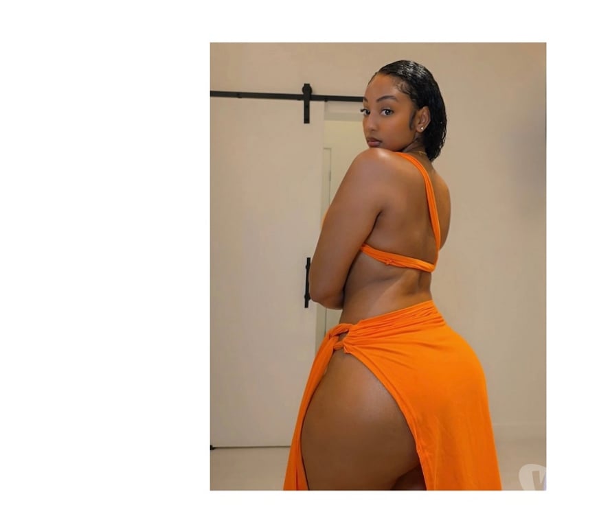 Escorts South East London Plumstead - South East London - Photos for ~~ -Chica CALIENTE Y SEXY 🫦