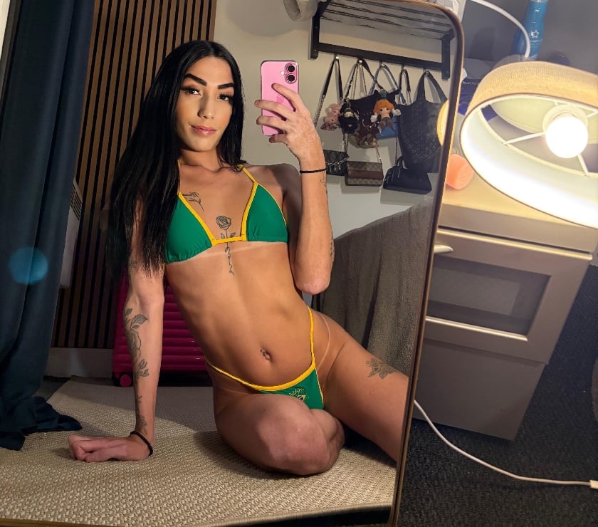 Trans Escorts South East London Croydon - Photos for Top model Victoria hot brazilian 🤩🇧🇷