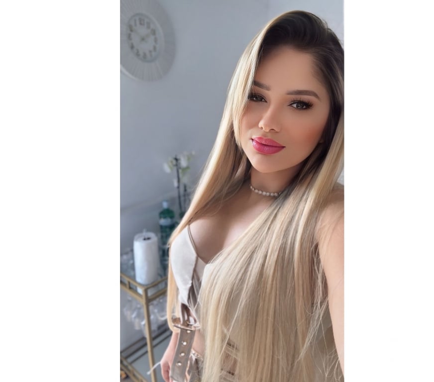 Escorts East London Canning Town - East London - Photos for Mel👅🍭💯real‼️party girl🔥hot and fun😍🍫