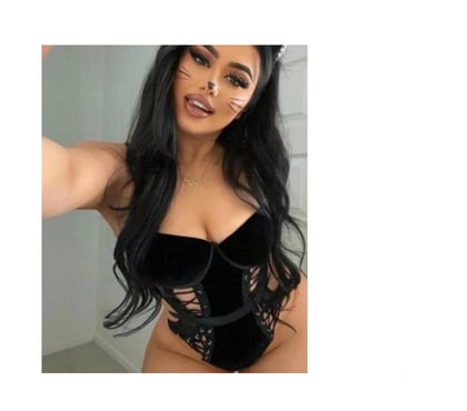  Escorts West Croydon Station South East London - Photos for Girl❤️hot🔥party❤️Bya