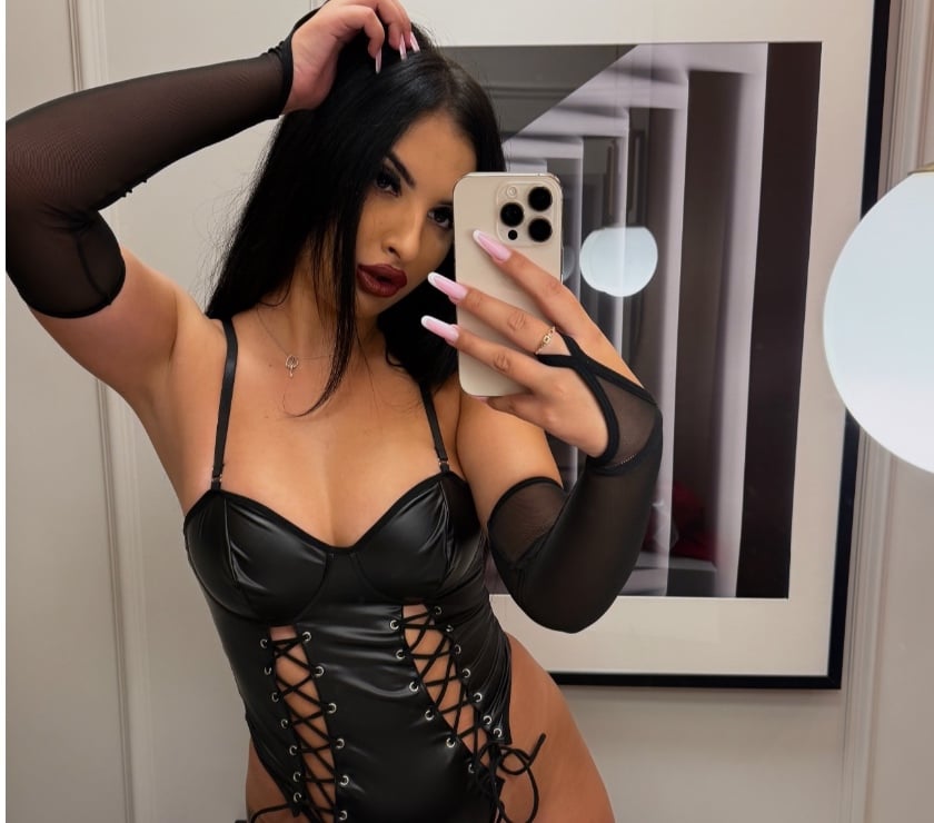  Escorts & Erotic Massage Saint Albans St. Albans - Photos for 🔥FRANCESCA💯NEW HERE👅BEST OWO🔥ONLY OUTCALL