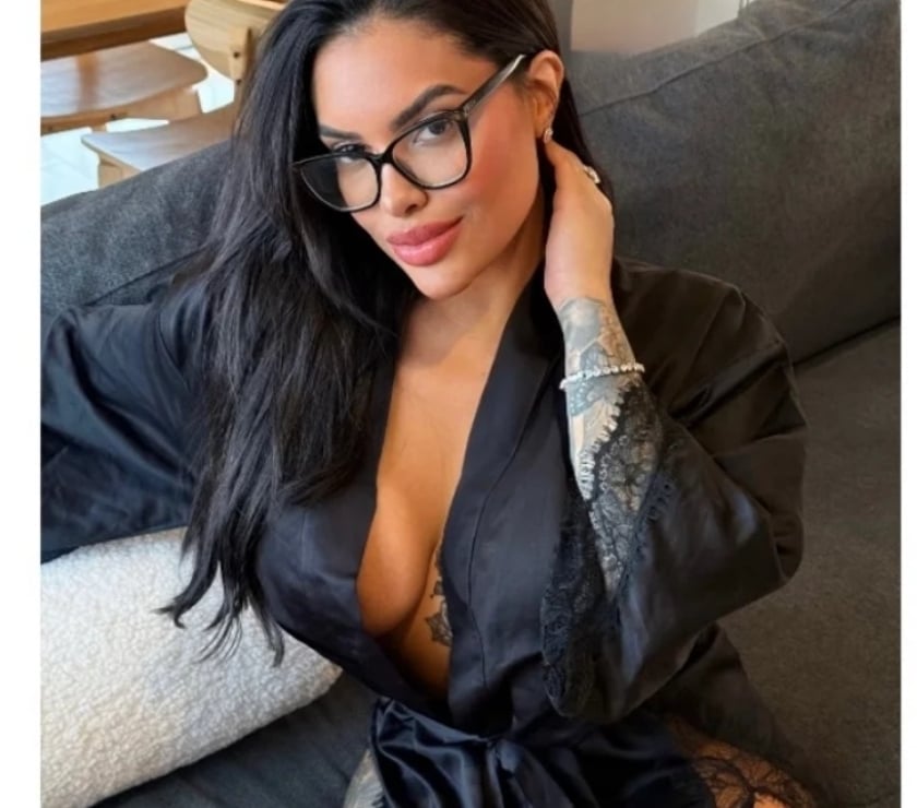 Hi Ashley🌹New incall outcall partyyy girl🥰🌹