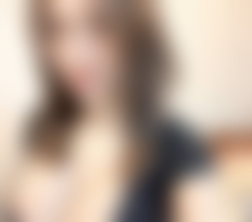 S70 pretty oriental girl escort 100% no rush