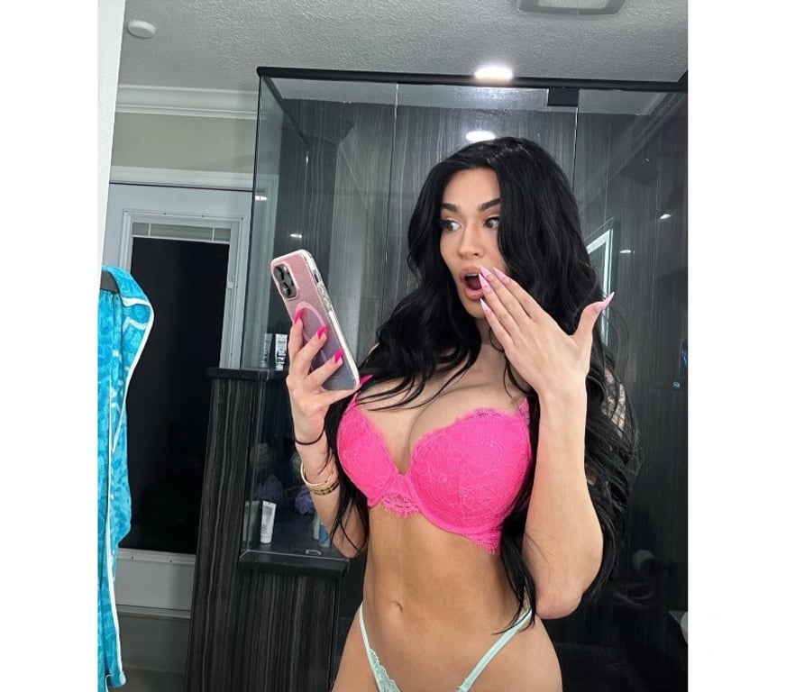Escorts Bristol Bristol City Centre - Bristol - Photos for Kimi🔥DUO❤️GFE 🌼 👅Party girl 🎉24 7