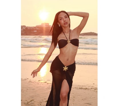 Escorts and Massages Brentwood Station Brentwood - Photos for Thai TS Model Emily