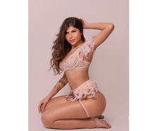 SOFIA 🌶️ NEW IN TOWN ✨🇧🇷