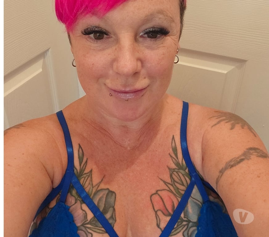 Escorts Glasgow Glasgow City Centre - Glasgow - Photos for Alternative Looking 51yr old Tattooed owo gfe dfk