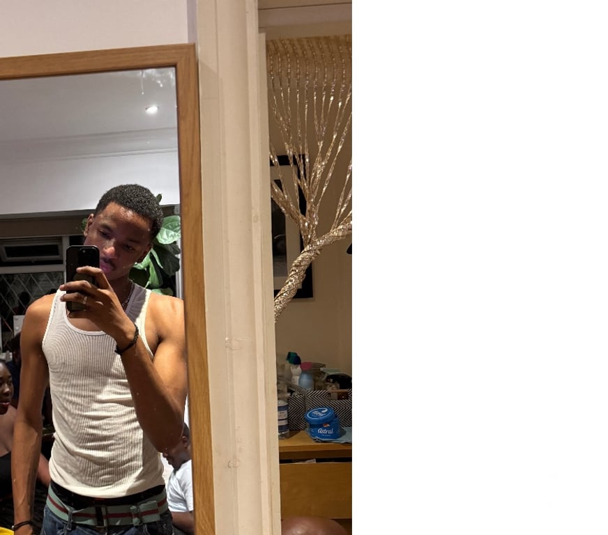  Gay massage South West London Battersea - South West London - Photos for Vers, Smooth & Discreet