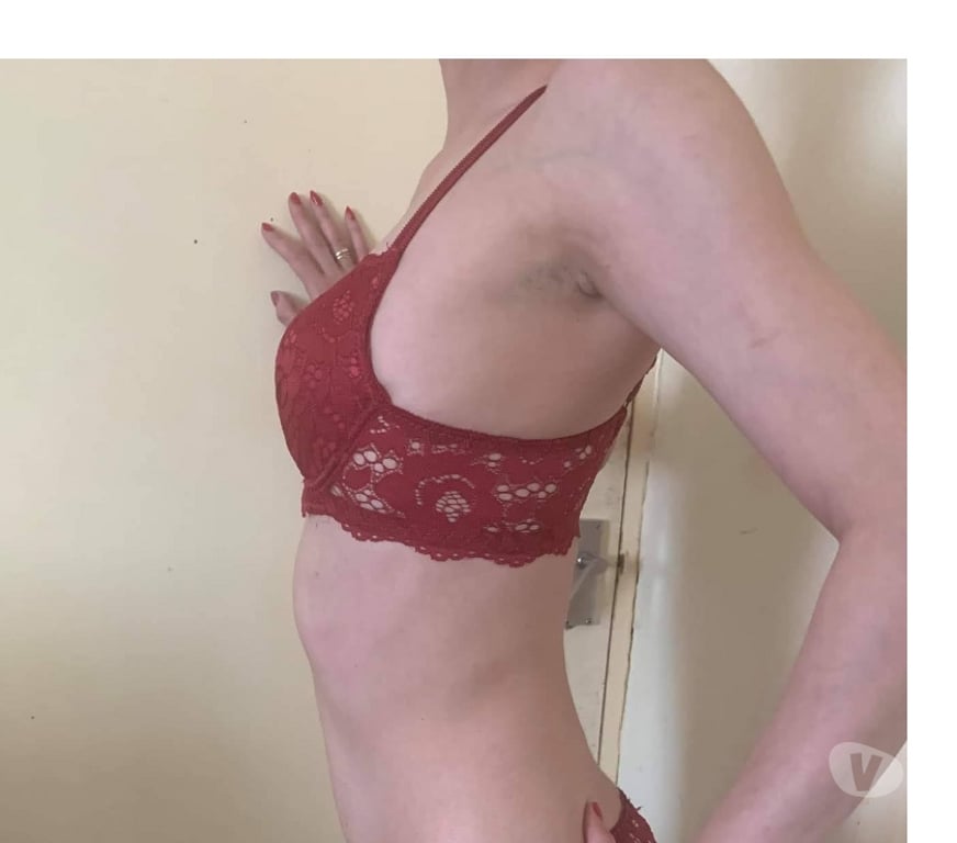 Escorts Greater Manchester Wigan - Photos for Hi boys I am YNNA... 10AM - 8PM