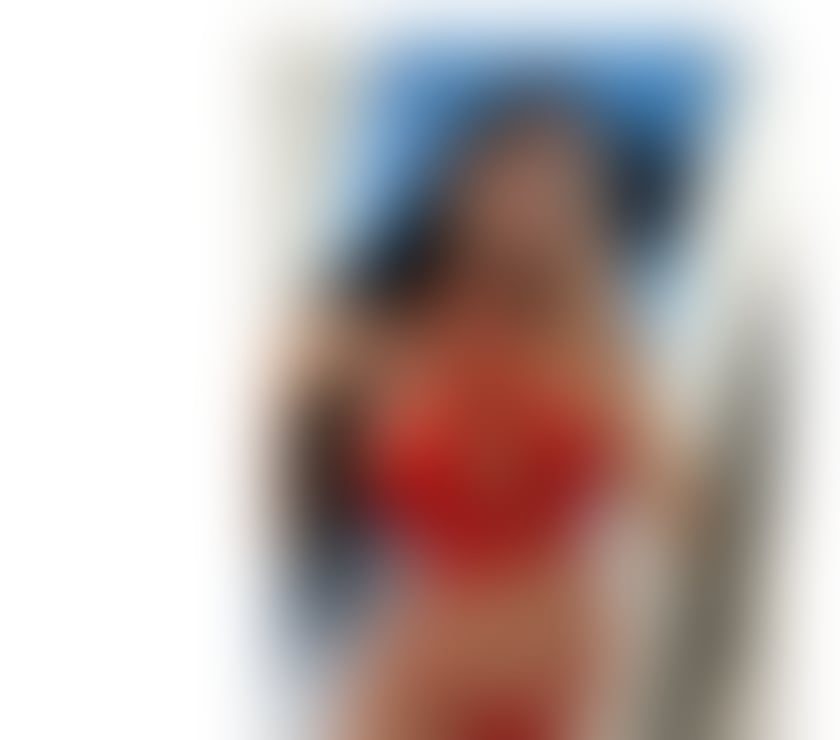 Sensual hot girl new in town