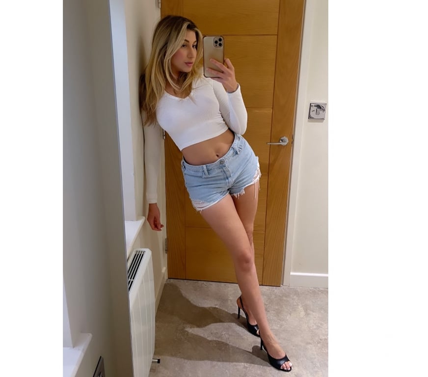 Escorts Hertfordshire St. Albans - Photos for GABRIELLA PARTY GIRL 🇧🇷💚🍒🥂