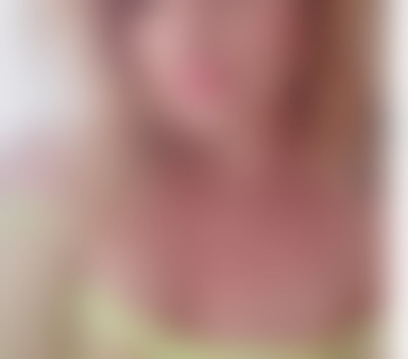 Escorts Hampshire Southampton - Photos for High Class Escort and Mistress Sensi Red