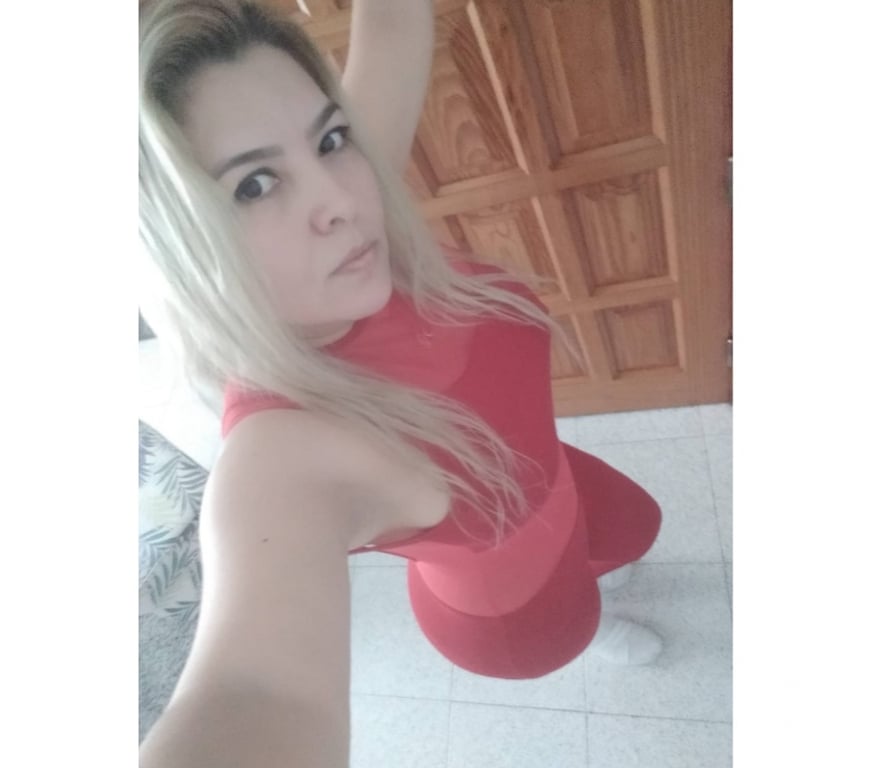 Escorts South West London Battersea - South West London - Photos for My name is valentina new party girl in Battersea