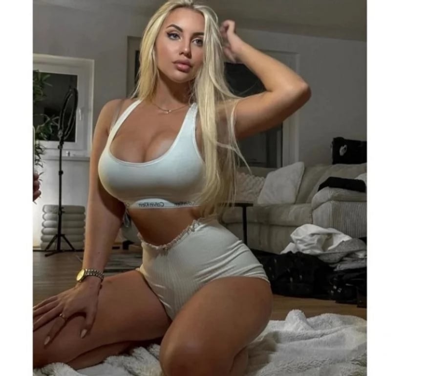 Escorts Slough Slough Town Centre - Slough - Photos for 😈 real100% outcall&incall sarah new first time here