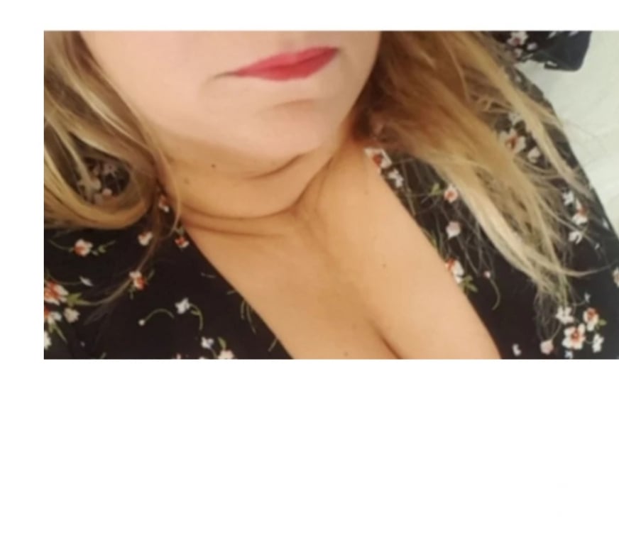 Escorts Bracknell Forest Bracknell - Bracknell Forest - Photos for Brand new mature English tanned beauty in bracknell on tour