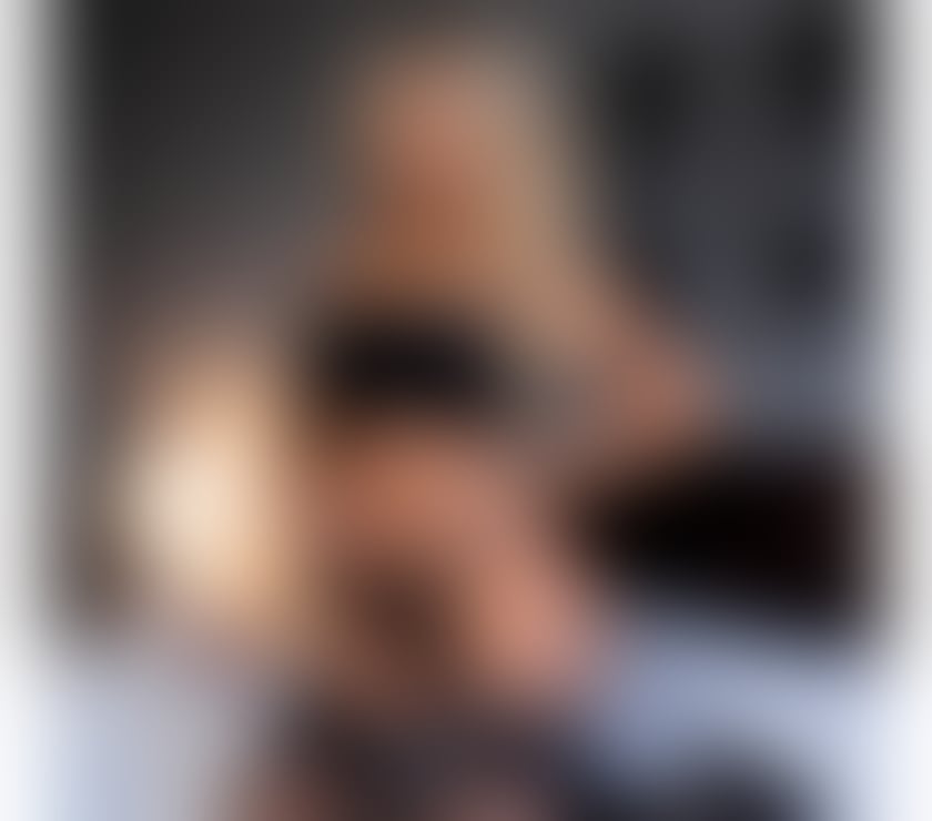 Escorts South West London Richmond upon Thames - Photos for New party girl in town videocall confirmation