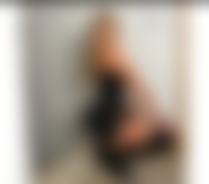 Escorts Hertfordshire St. Albans - Photos for 🎉Real party girl🥂 videocall confirm Outcall only