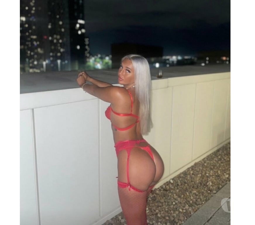 Escorts East Sussex Eastbourne - Photos for OUTCALL🍭NEW🍭Party girl🍾BOMBSHELL ❤️