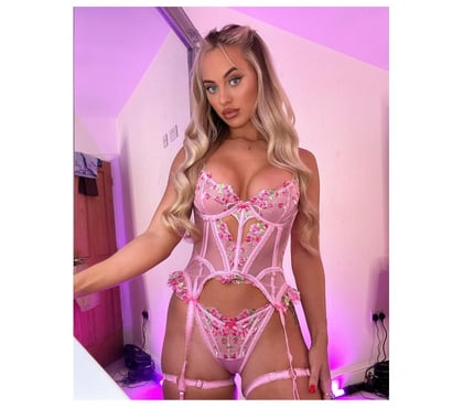 Escorts Kingston Upon Thames Town Centre Kingston upon Thames - Photos for Available ✅NEW SUMMER PARTY GIRL 💝🎉