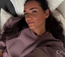 Tight brunette here to please 🍆🥵🍑💦