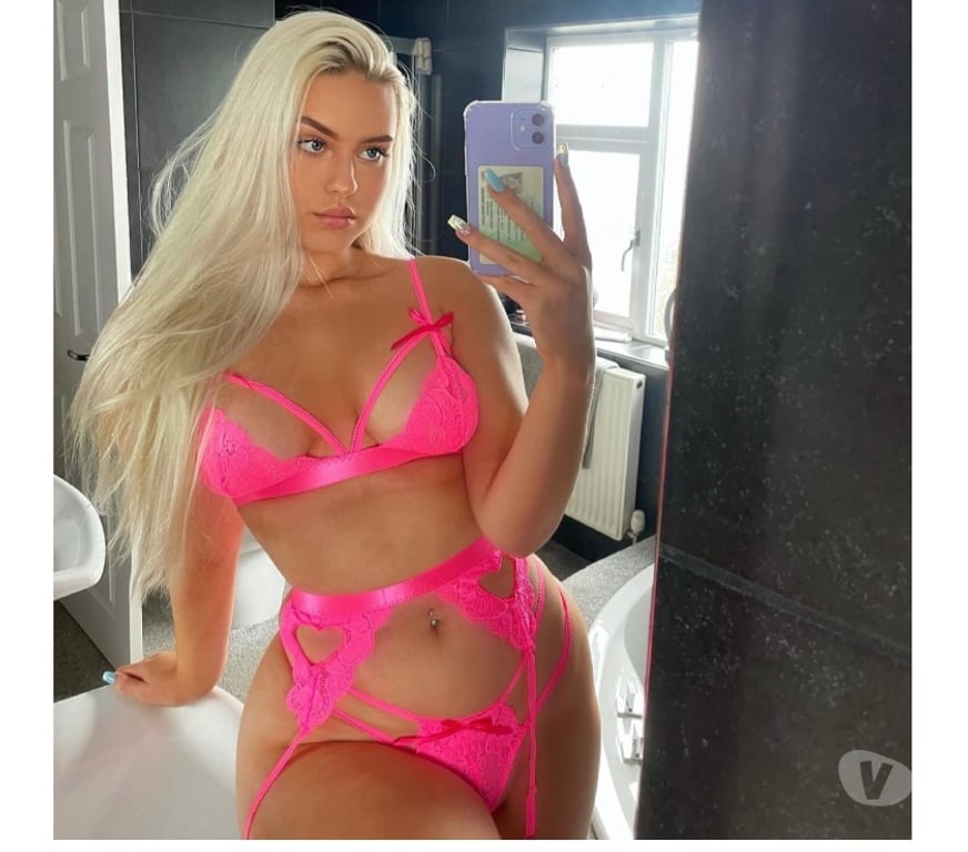 Escorts West Sussex Crawley - Photos for '*•.¸♡ HOT BUSTY♡¸.•*'REAL PICS💯OUTCALL✅