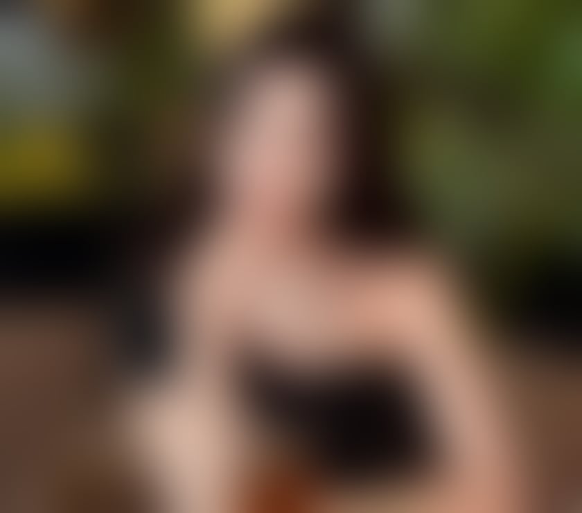 Escorts Ilkeston Erewash - Photos for I am Ayumi a friendly Asian girl new in here and short stay