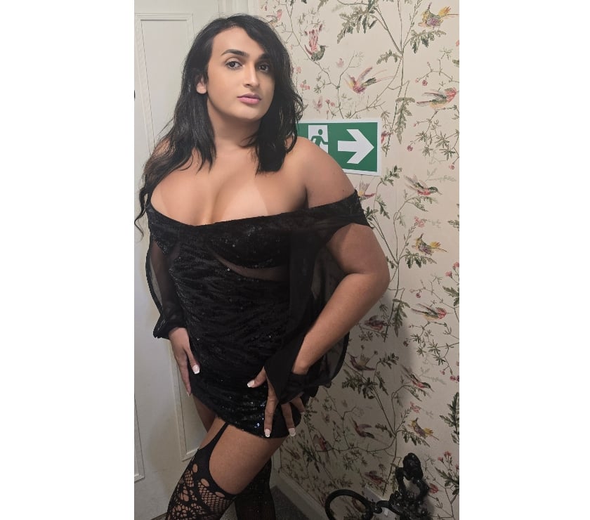Trans Escorts Shropshire Telford and Wrekin - Photos for Allana Transexual, Tanned tropical body