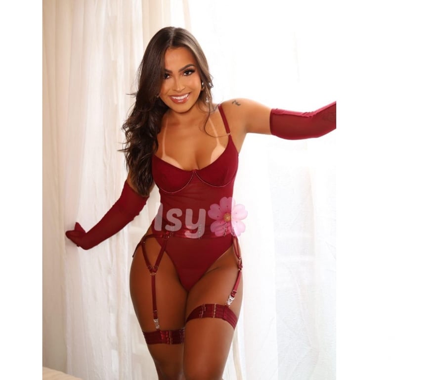 Escorts Warwickshire Warwick - Photos for I am Isy🌸Your GFE💙VIP Girl