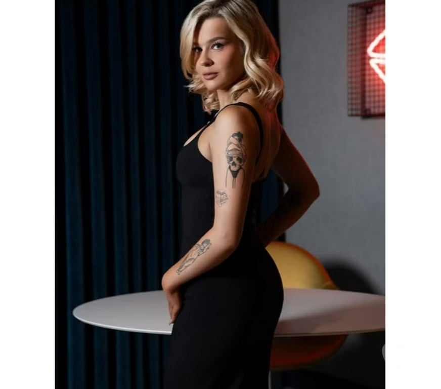 Escorts Ealing Greenford - Ealing - Photos for 💦🍑 SIMONNE PARTY GIRL🍑🍑NEW HERE no RUSH