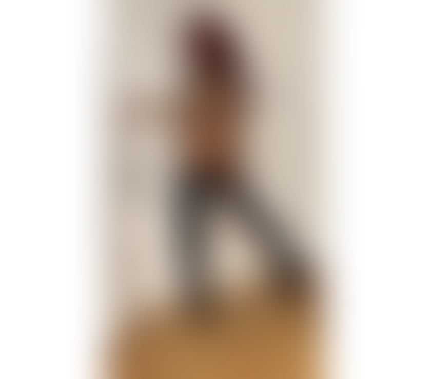 Trans Escorts South East London East Croydon (Tramlink) Station - South East London - Photos for 🇩🇴DOMINICAN PETIT TRANS GIRL XXL ,9 INCH WITH BIG ASS!