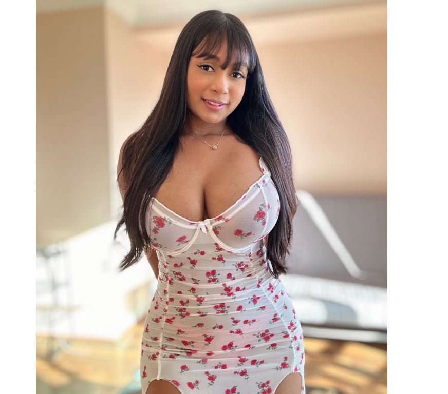 Escorts Edinburgh Edinburgh - Edinburgh - Photos for KIA BRUNETTE ✨✨💖💖 Party ✨✨✨🎉