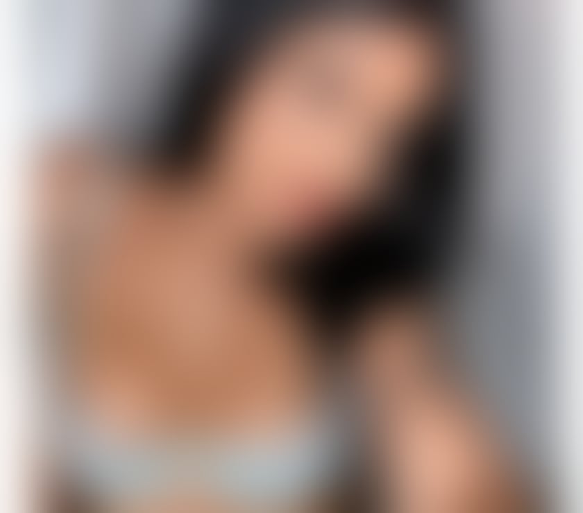 Photos for BRUNETTE JADE 🔥 PARTY GIRL 🥳