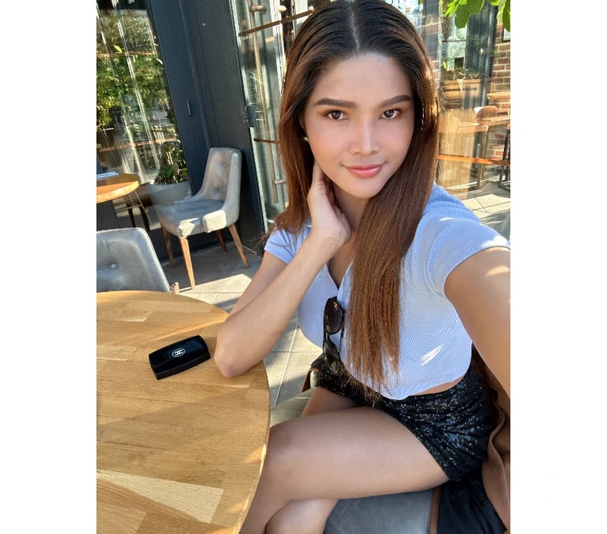 Trans Escorts West London Paddington (H&C Line) Station - West London - Photos for ⭐️ yaya lady boy from Thailand⭐️