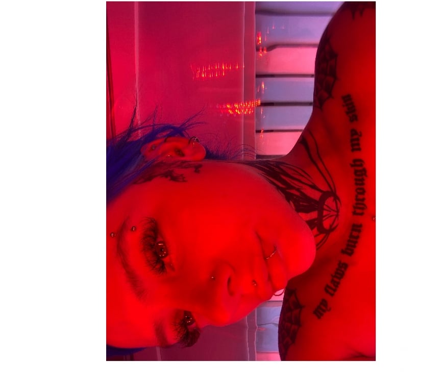 Escorts South Yorkshire Sheffield - Photos for naughty, tattooed,5’1 looking for fun😜