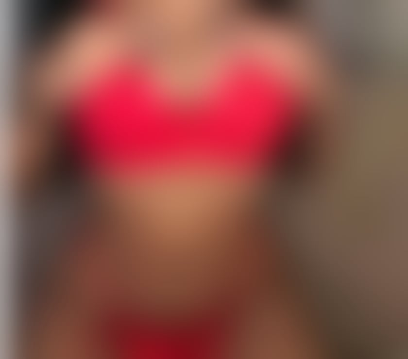 Escorts Essex Harlow - Photos for Sorana party girl
