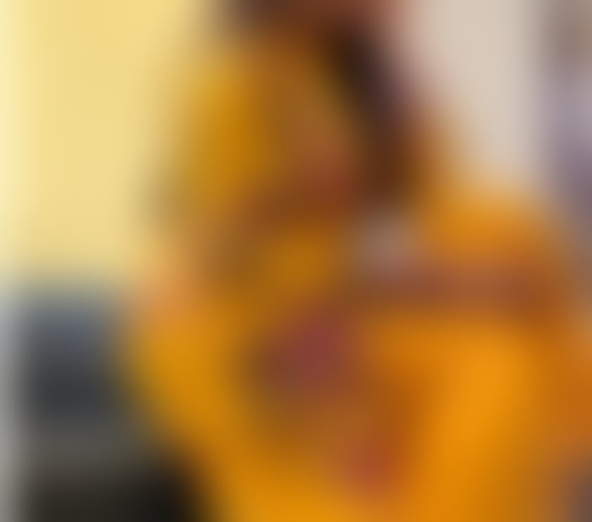 Escorts Hounslow East Station Hounslow - Photos for Escort girl service