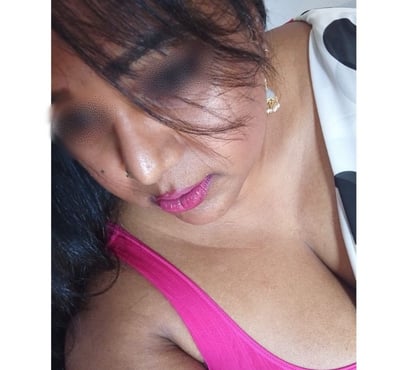 Escorts Hayes Hillingdon - Photos for SUZEE SOUTH INDIAN TAMIL CHUBBY GIRL NEW IN TOWN 🇮🇳