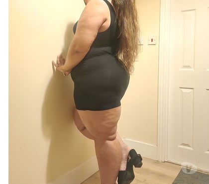 Escort Romford Havering - Photos for Stunning North Indian new in town