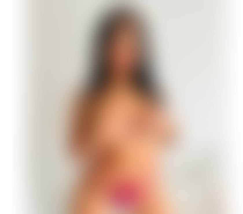 Escorts East London Walthamstow Central Station - East London - Photos for **Amazing Bubbly Funny** Thats Me!!!!